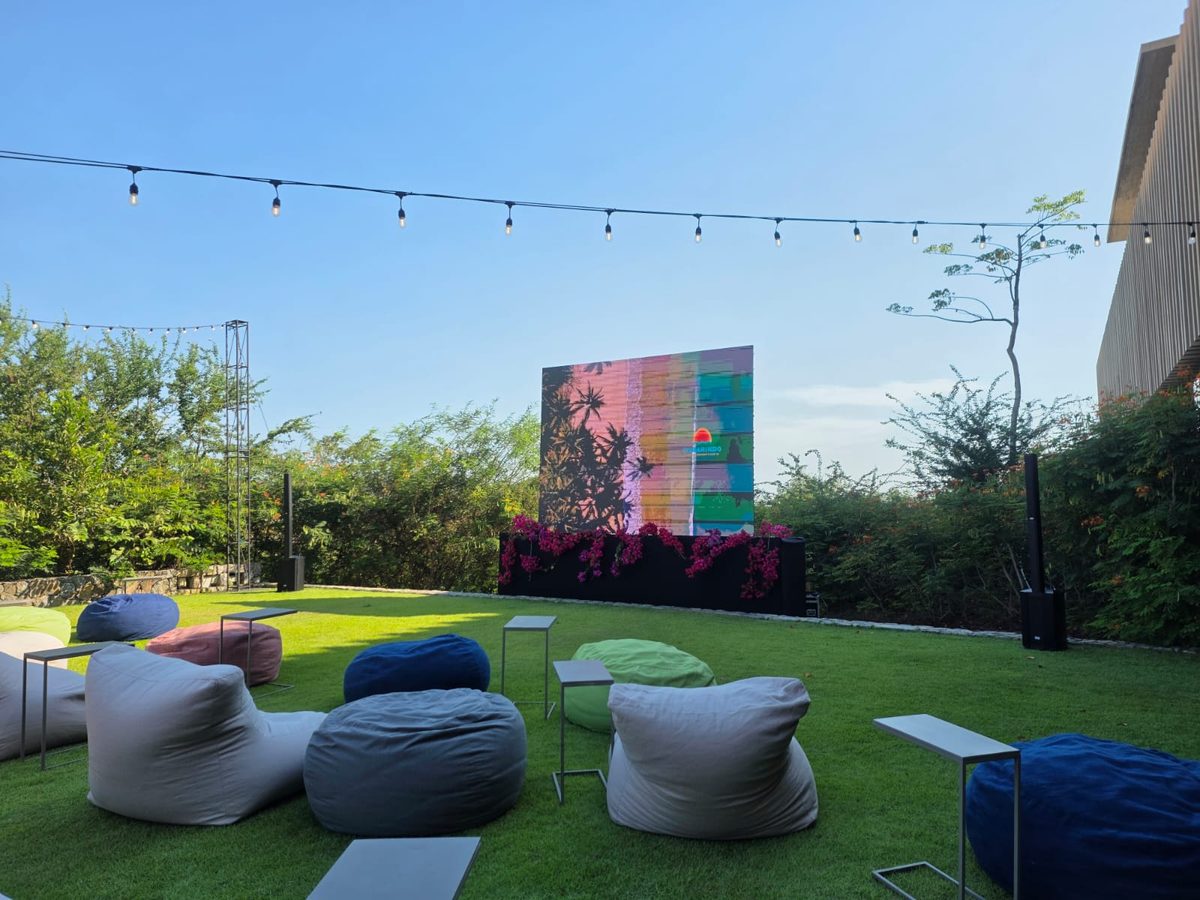 Evento en jardin - Pantalla exterior